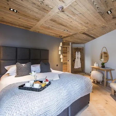 Mountain Lake Escape Luxury Chalet In Zell *