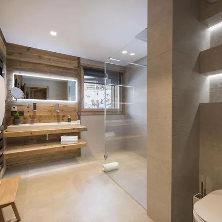 Apartment Mountain Lake Escape Luxury Chalet In Zell